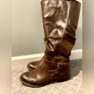 Women’s tall boots